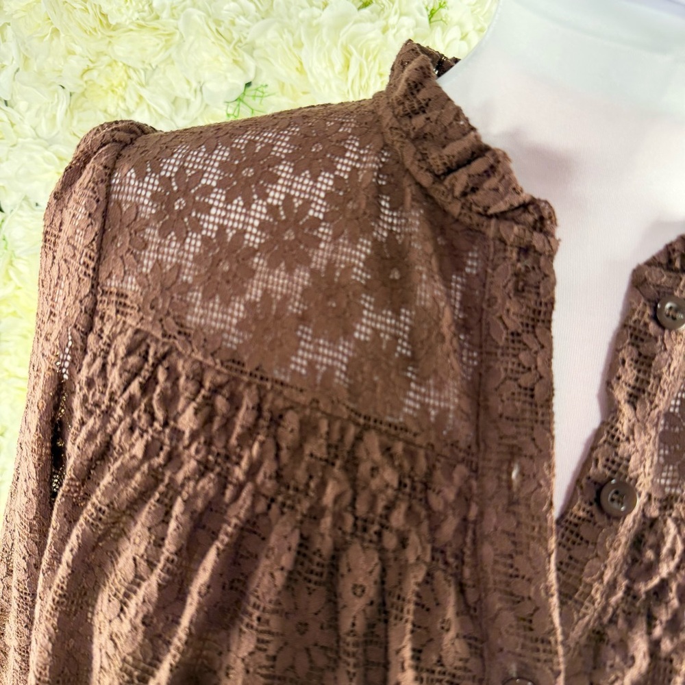 Pretty Garden Lace Button-Up Blouse Brown Large - Picture 5 of 9